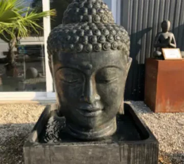 Fontaine Tête de Bouddha