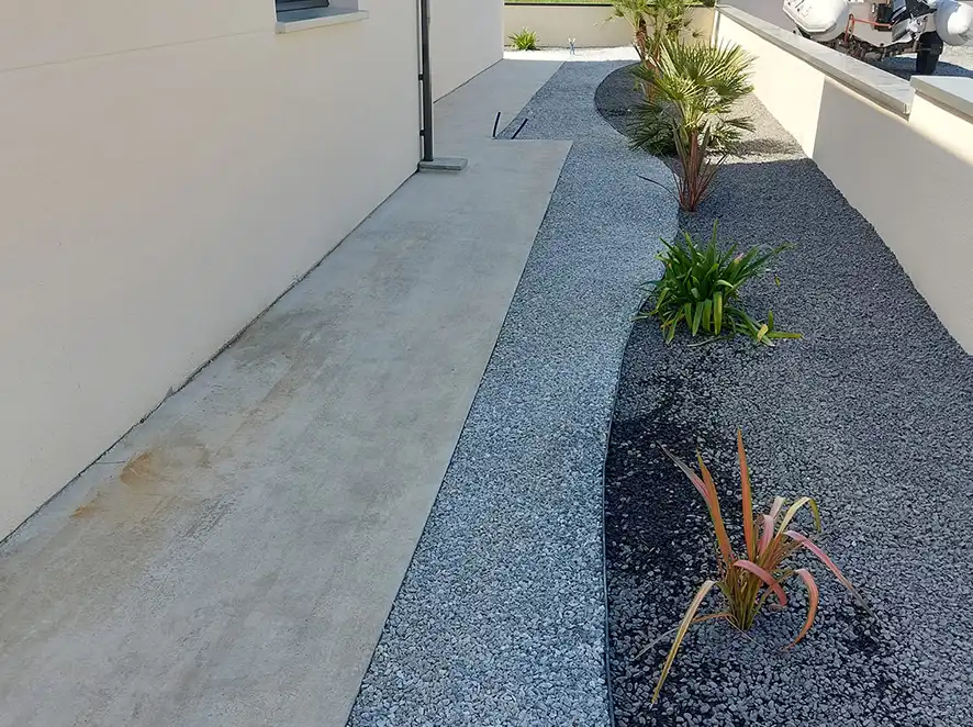 BORDURE-ROULEAU-PLASTIQUE-RECYCLE