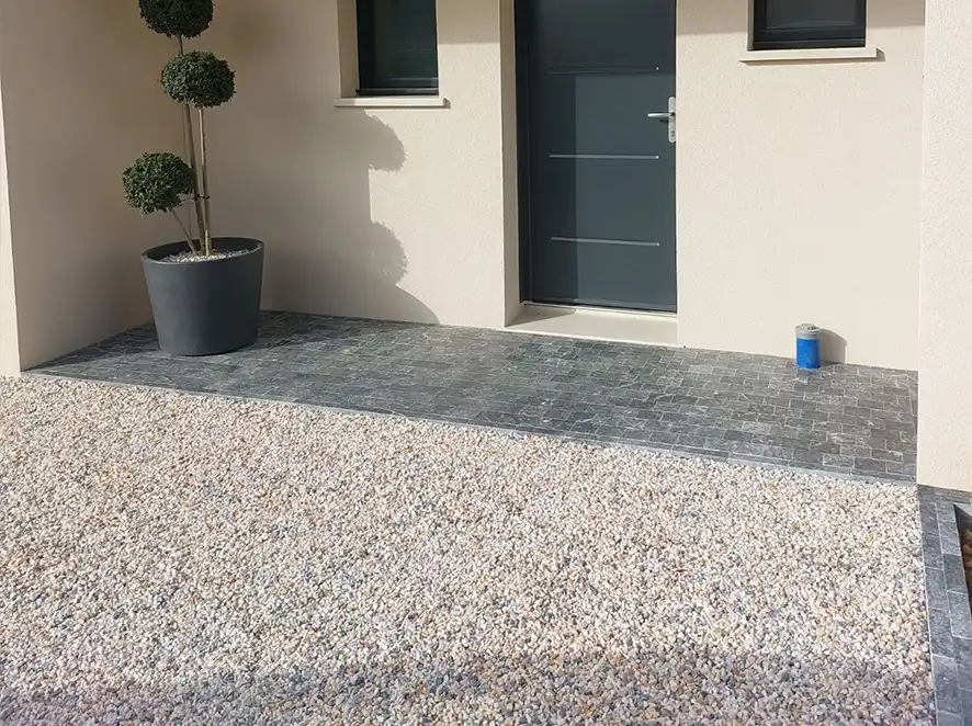 PAVES MARBRE NOIR